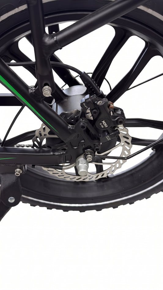 20 Inch E-Bike Rear Wheel Motor Assembly – 48V 750W High Torque Brushless Mag Wheel with Pre-Installed Innova Fat Tyre &amp; Disc Brake (Fits Allegro TDL6125 &amp; Similar Folding Fat Bikes)